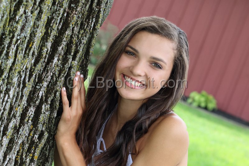 IMG_5395_S17EmilyRLb 4x6.jpg